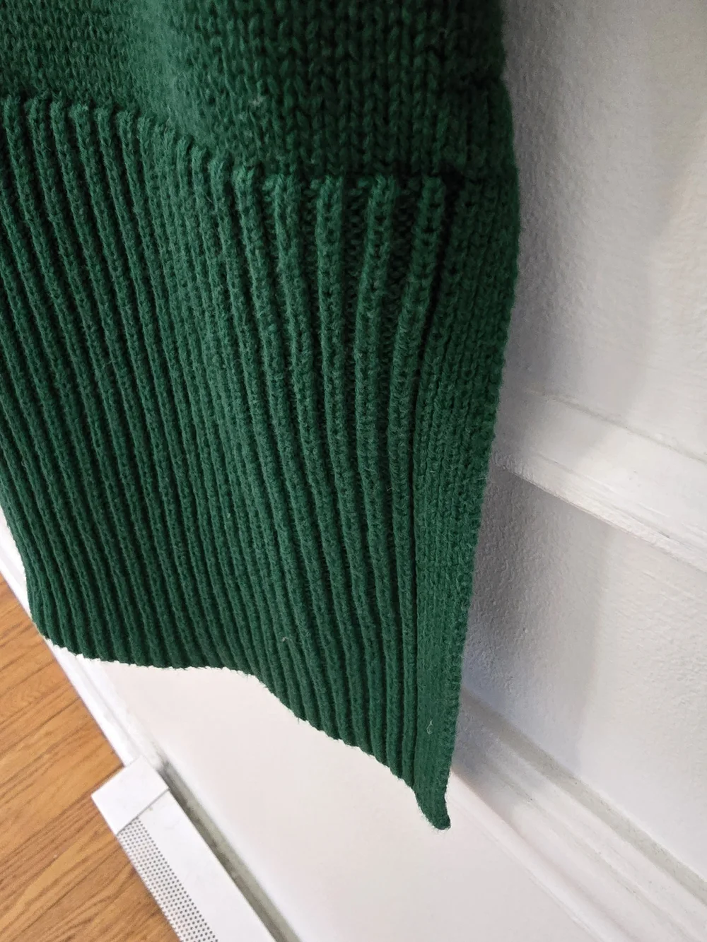 GAP Deep Green Ribbed Turtleneck Sweater